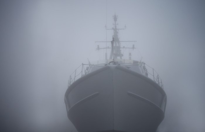 Корабль призрак в тумане