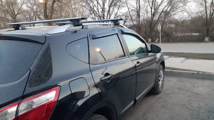 Nissan Qashqai j10 с рейлингами