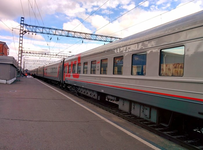 Поезд Москва Тюмень