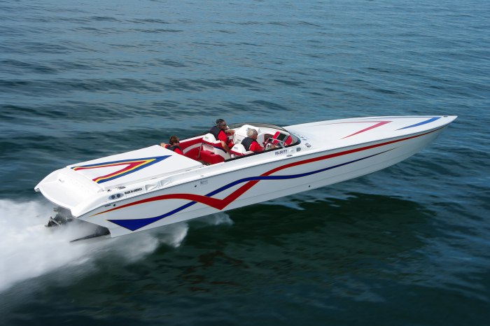 Лодка Powerboat