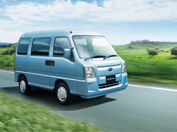 Subaru Sambar микровэны