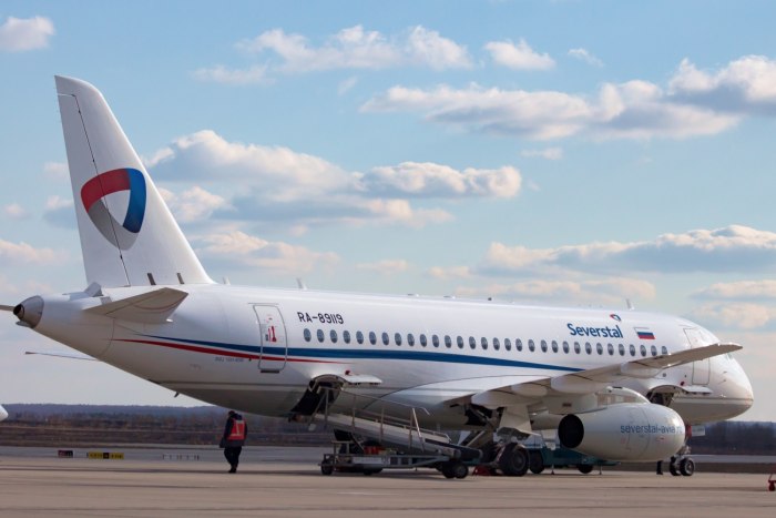 CRJ-200 Северсталь