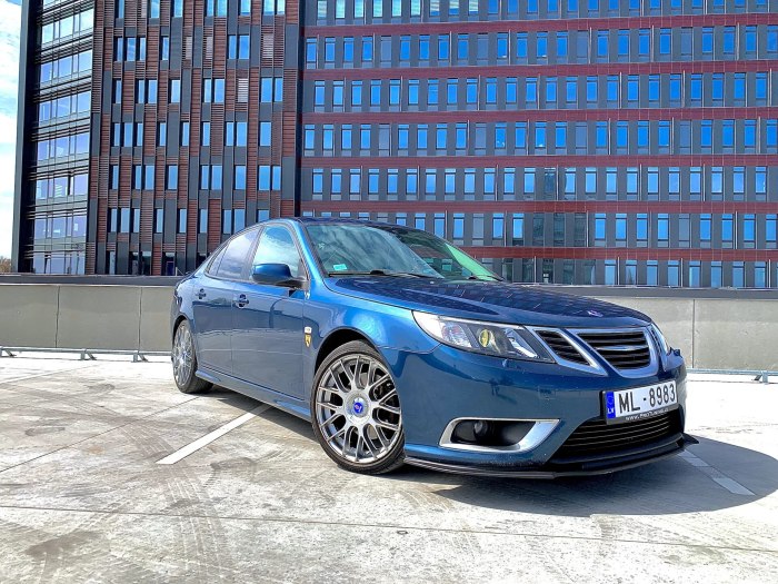 Saab 9-3 Blue