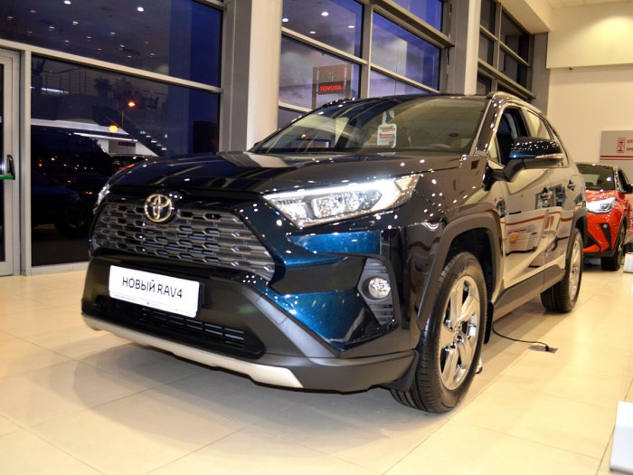 Toyota rav4 v (xa50)