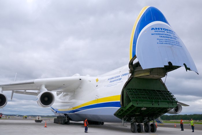 Самолет Мрия АН-225