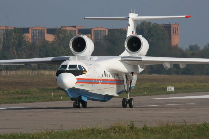 Самолёт-амфибия бе-200чс