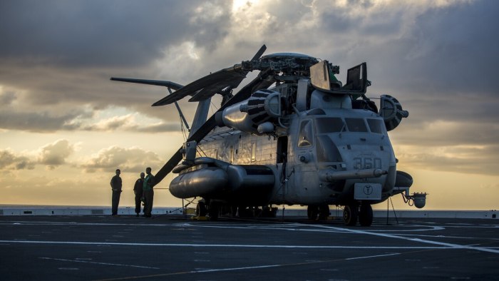 Вертолёт Ch-53e super Stallion