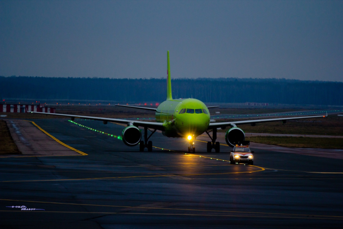 Боинг 737-800 взлет