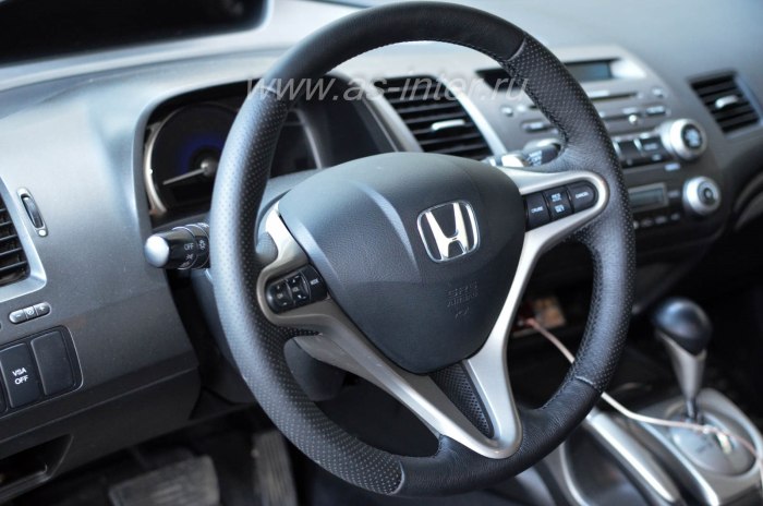 Руль Honda Civic 4d