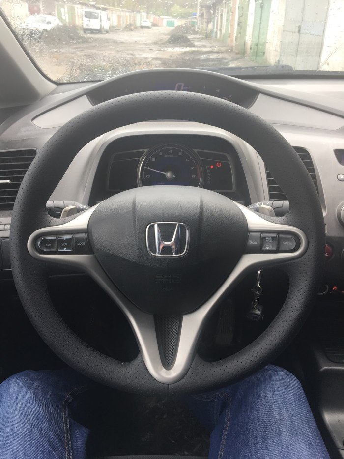 Руль Honda Civic 4d
