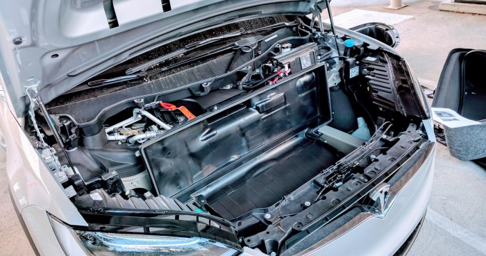 Подкапотное пространство Tesla model 3