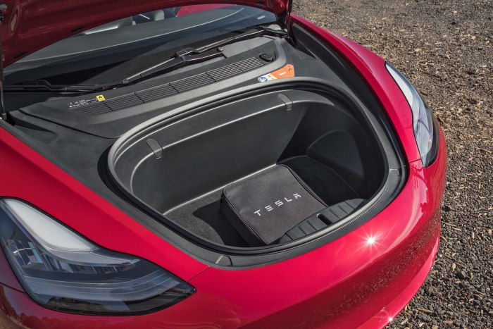 Задний багажник Tesla model 3