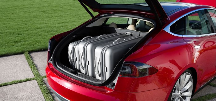 Tesla model 3 багажник