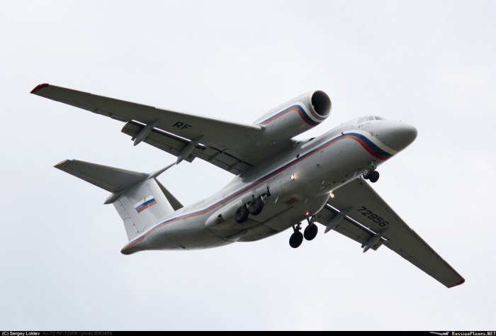 АН-72 шасси