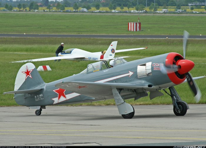 Як-11 истребитель