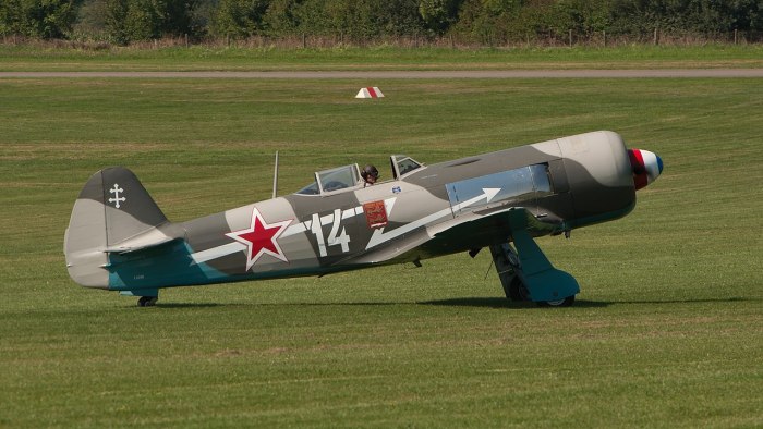 Яковлев як-19