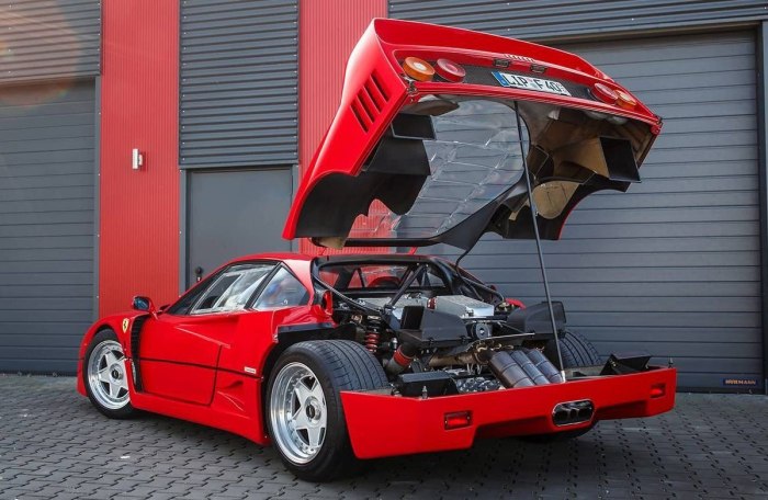 Ferrari f40 мотор