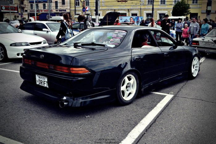Toyota Mark 2 90 Самурай