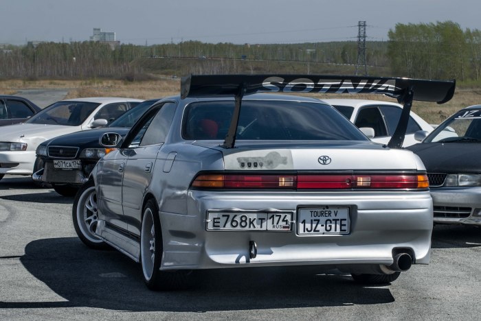 Toyota Mark 2 90 Самурай