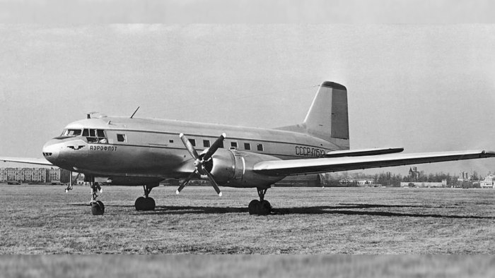 Самолет ту-12