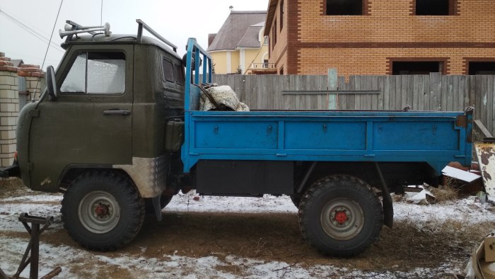 УАЗ самосвал заводской
