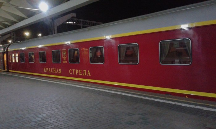 Вагон красная стрела