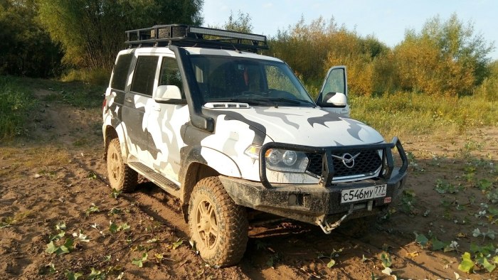 Военный камуфляж на авто УАЗ Патриот