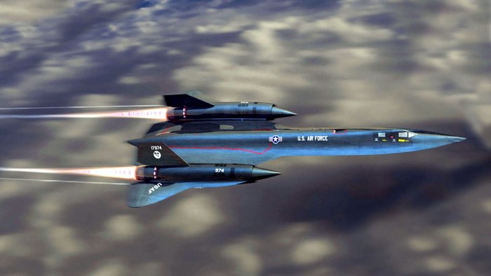 Самолет SR-71 Blackbird