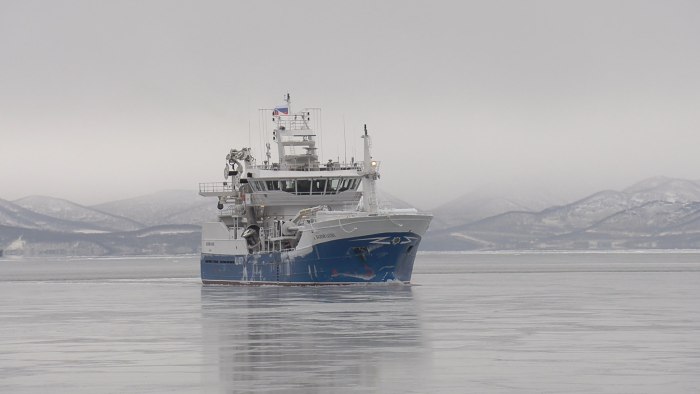 Траулер-сейнер проекта sk-3101r «Ленинец»