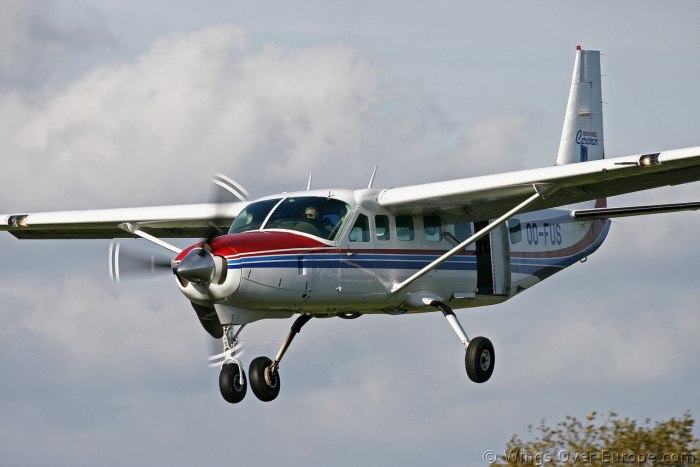 Турбовинтовой самолет Cessna