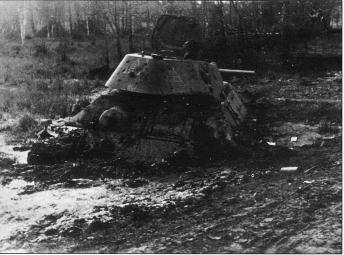 Т-34 76 танк СССР застрявший