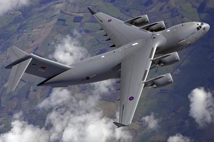 С 17 Глоубмастер