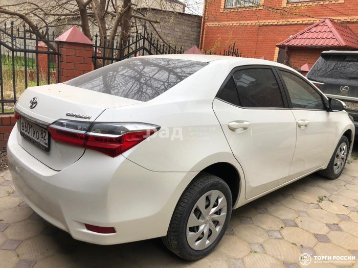 Toyota Corolla 2016 White