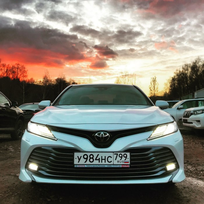 Тойота Камри 8 поколение