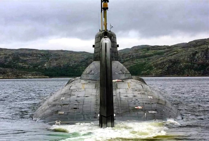 Самая большая подводная лодка акула
