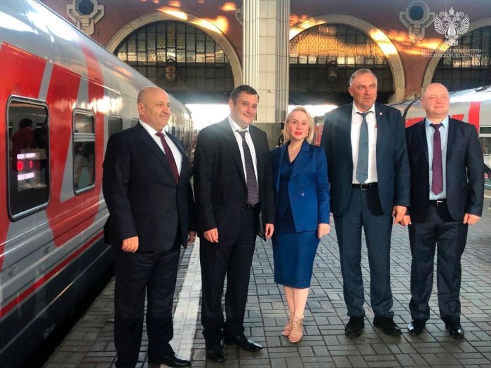 Поезд Жигули Самара Москва