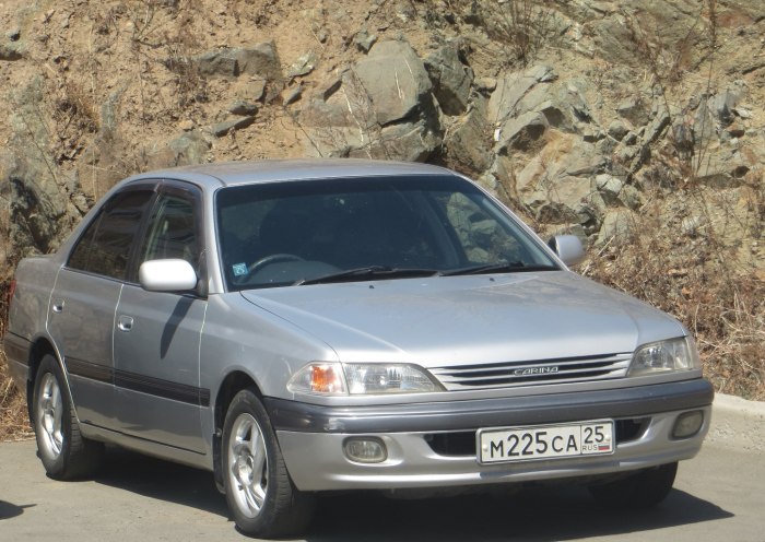 Toyota Carina 7 поколение