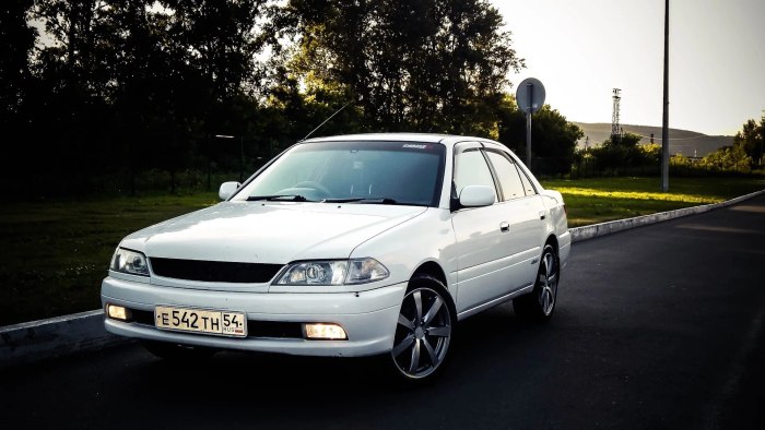 Toyota Carina 3