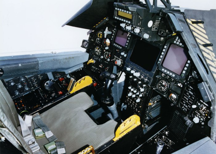 Lockheed f-117 Nighthawk кабина