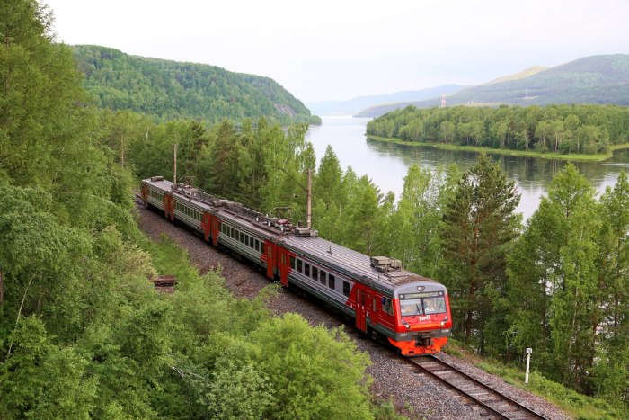 Красноярская железная дорога электропоезда