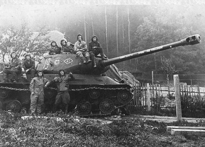 Танк ИС 1945