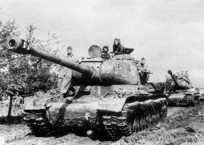 ИС 2 1942