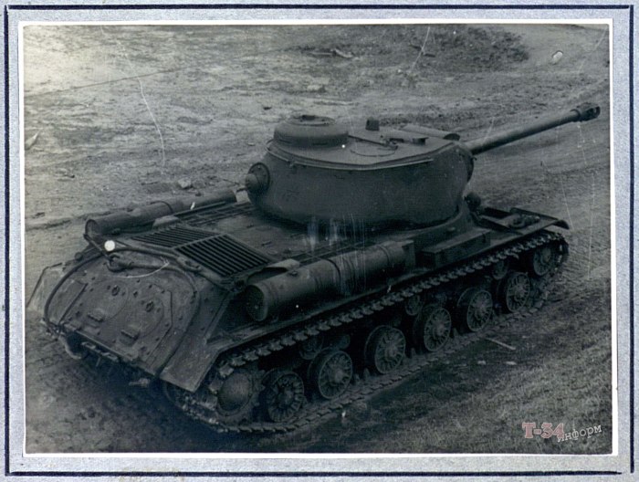ИС-2 1943 года