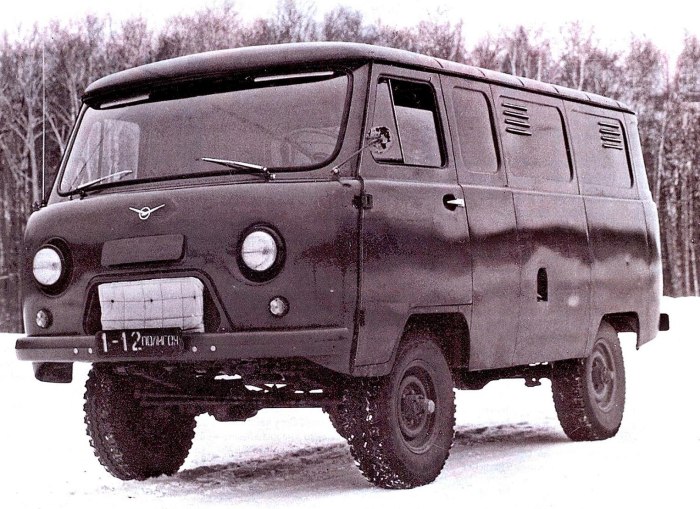 Машина УАЗ Буханка 469