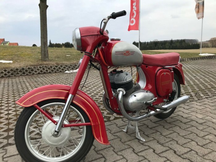 Ява 350