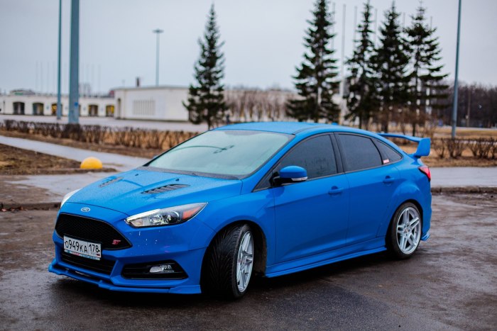 Ford Focus 3 седан