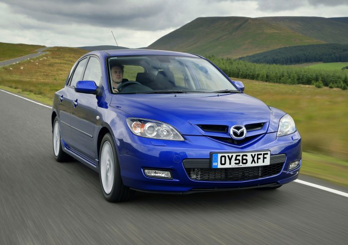Mazda 3 хэтчбек 2008