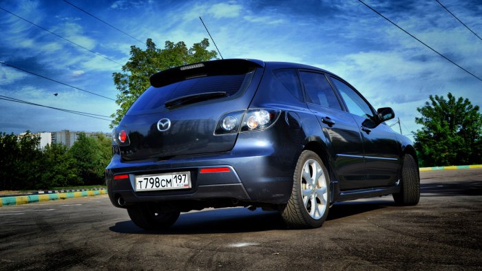 Mazda 3 BK 2.0