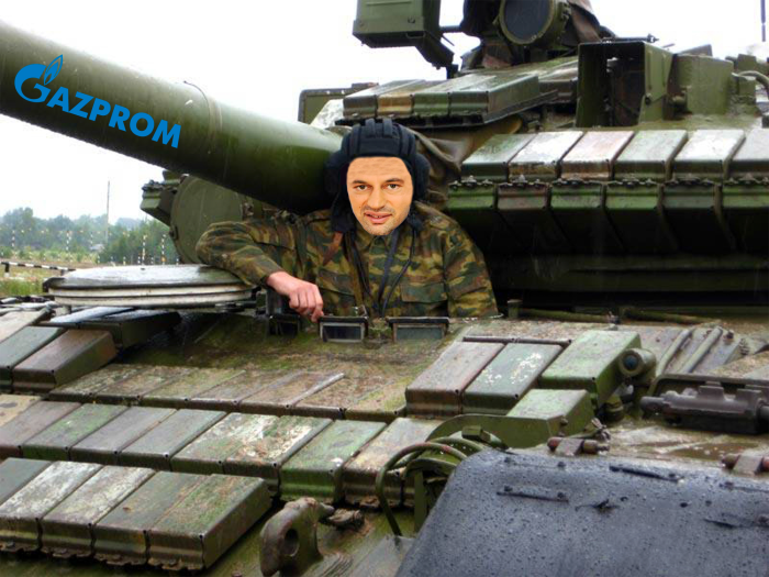 Танкист в танке