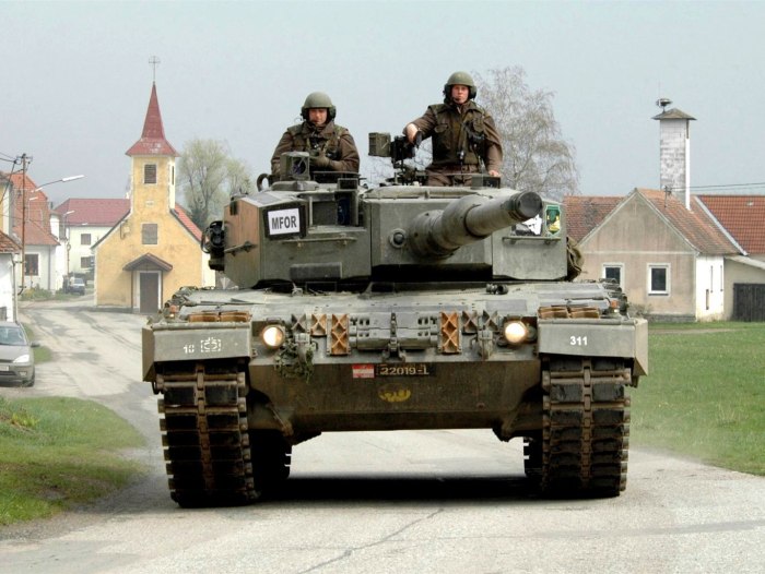 Австрийский Leopard 2a4